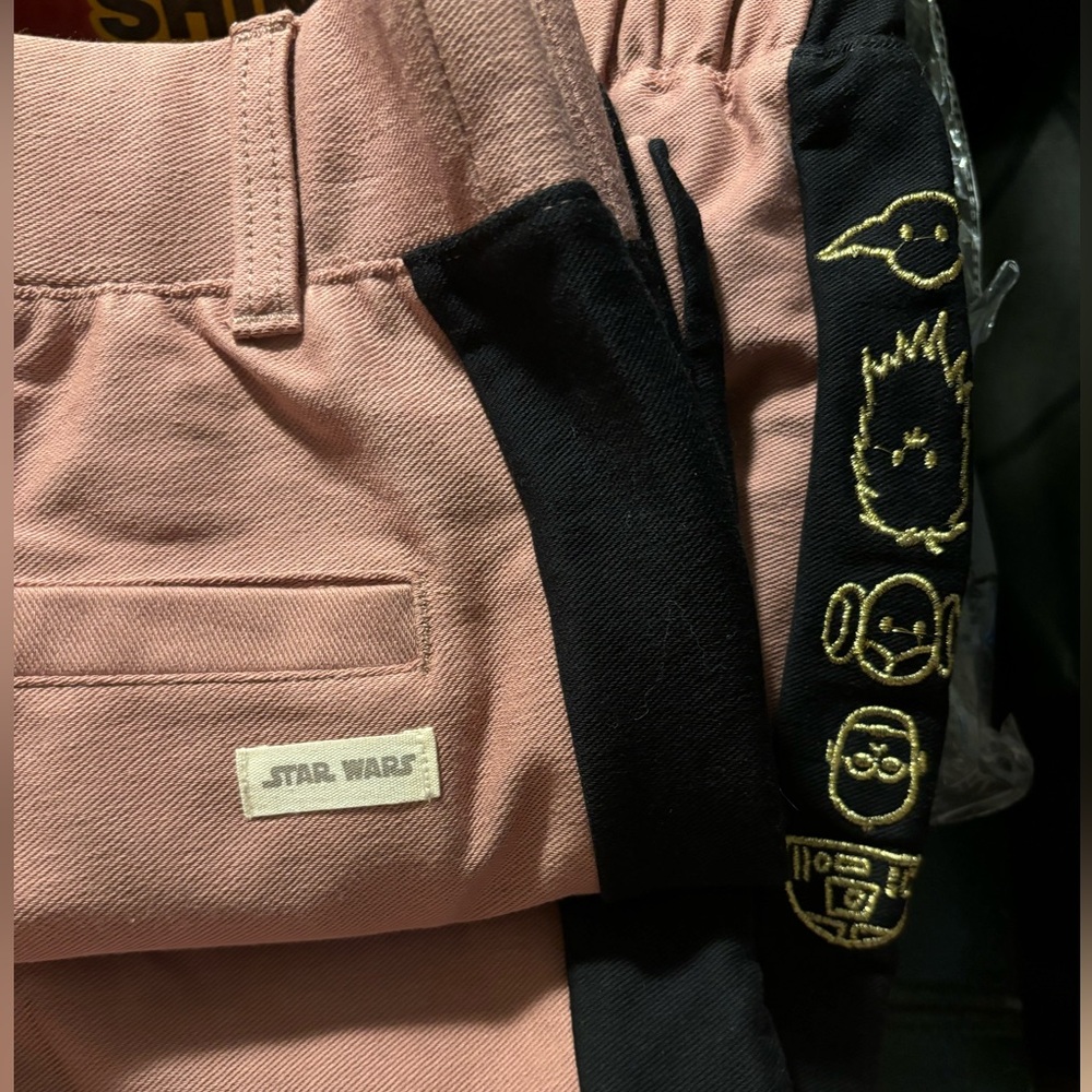 Star Wars Disney Joggers Mauve Blush Black Stripe Gold Embroidered   XS NWOT